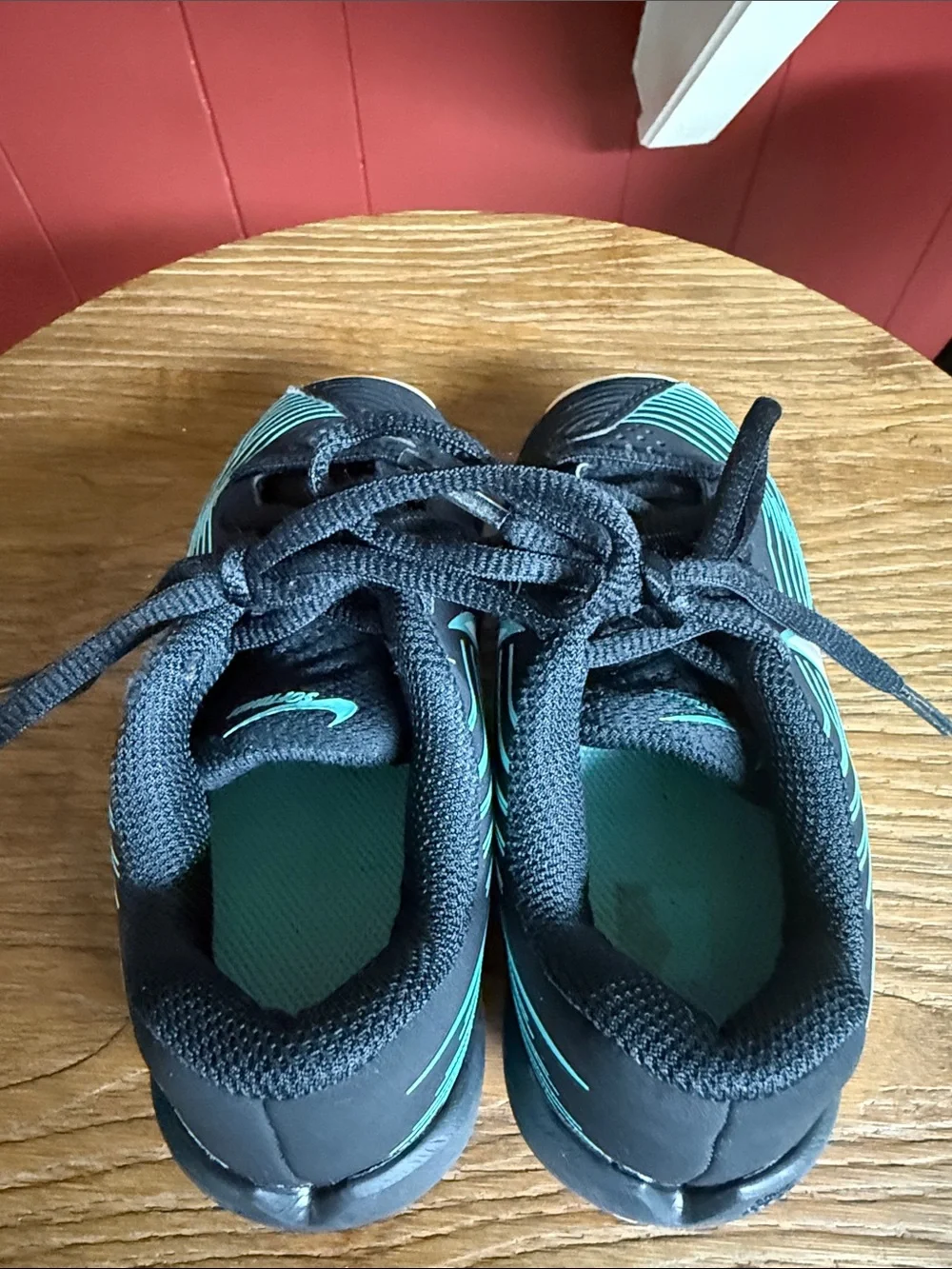 Nike Fastflex softball Black and Teal Athletic Shoes